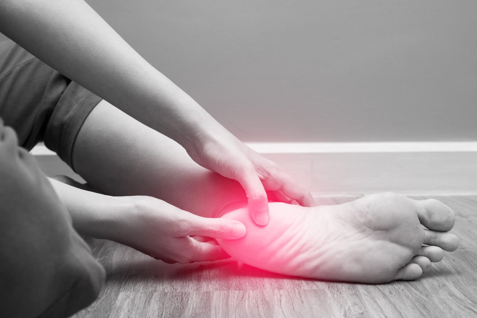 Plantar Fasciitis Explained: Causes & Relief - Colony Insoles
